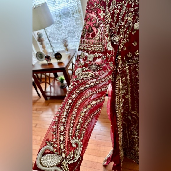 Beautiful Party/Wedding Guest Pakistani Suit! All handmade! Originally $750! - Picture 5 of 8